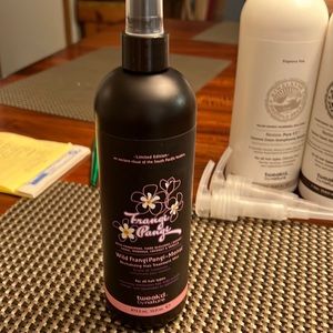 Tweaked by nature revitalizing hair treatment mist